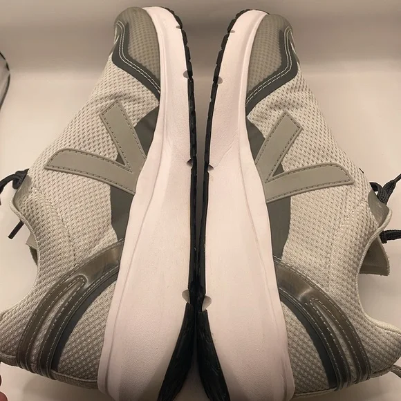 Veja - CONDOR 2 ALVEOMESH Athletic Shoes - Grey White - 42 or 9 - Picture 5 of 14